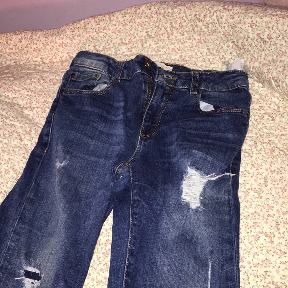 Ripped jeans